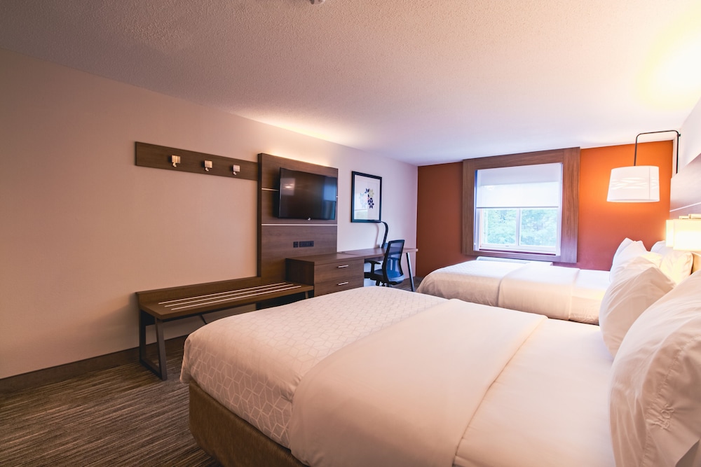 holiday inn express and suites lincoln east white mountains