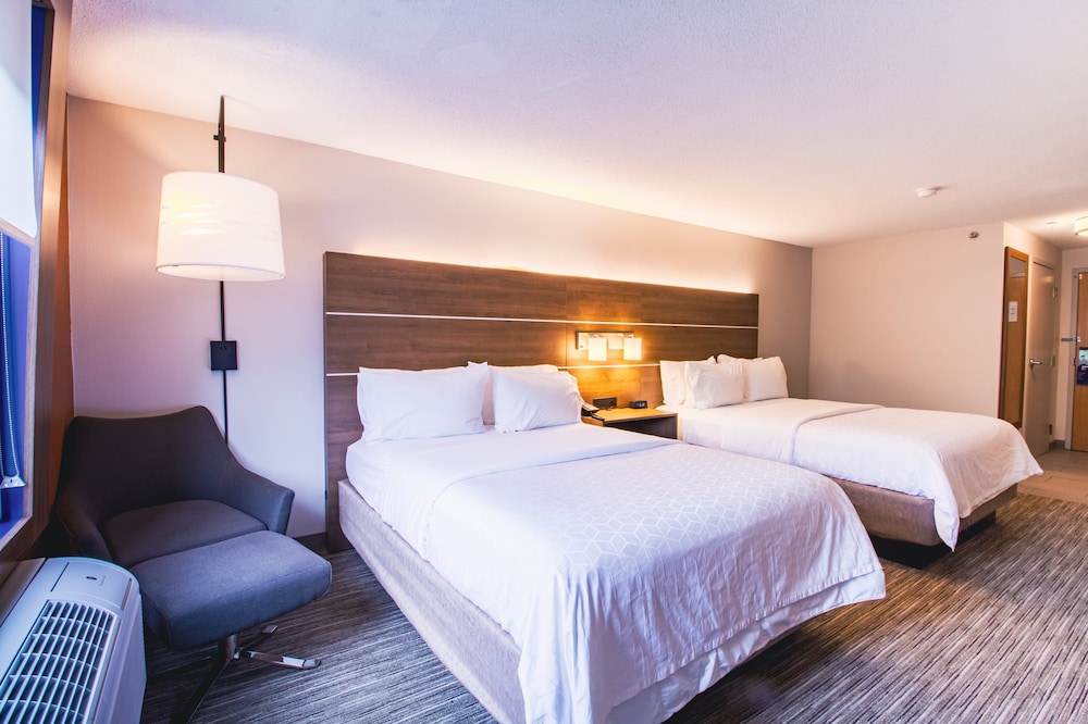 holiday inn express and suites lincoln east white mountains