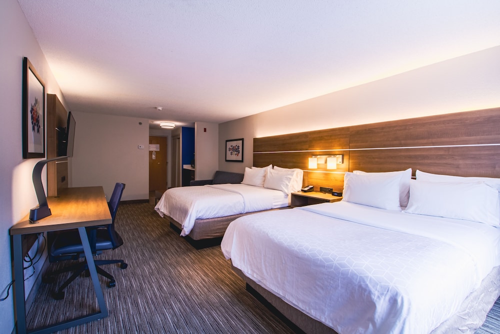 holiday inn express and suites lincoln east white mountains