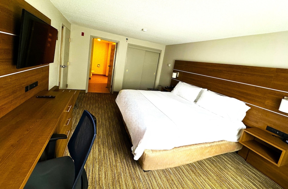 holiday inn express and suites lincoln east white mountains