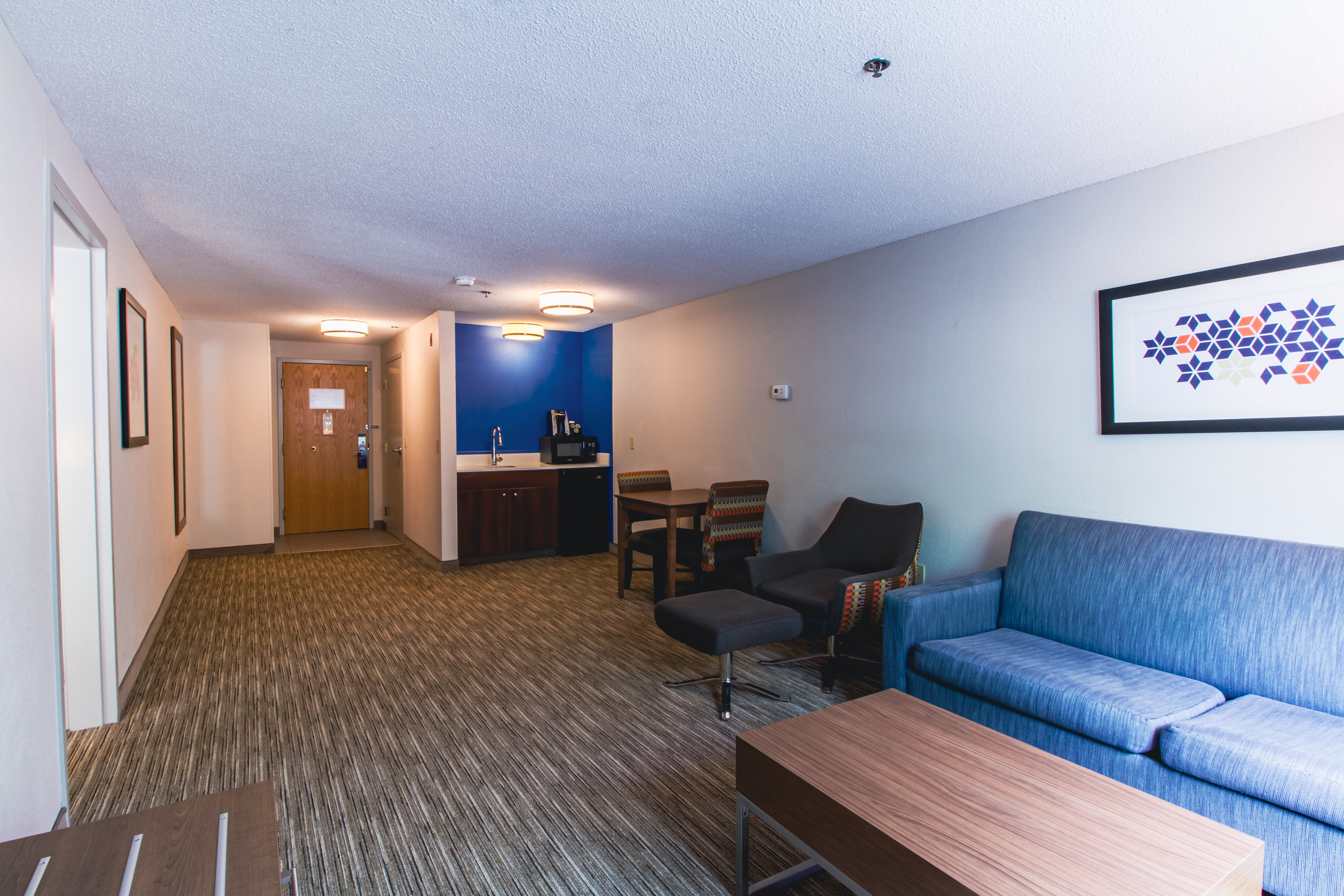holiday inn express and suites lincoln east white mountains