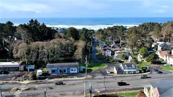 the ashley inn and suites