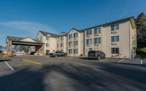 the ashley inn and suites