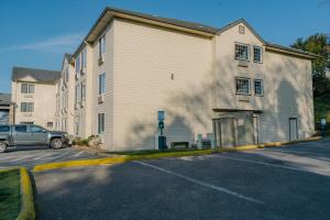 the ashley inn and suites