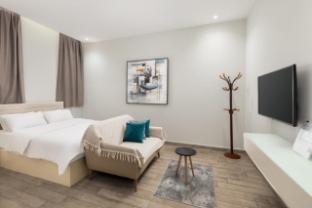 sleep inn apart hotel