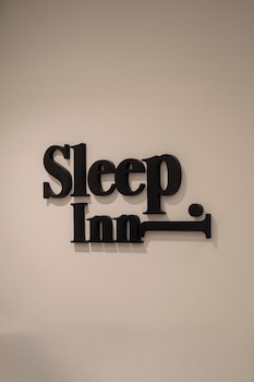 sleep inn apart hotel