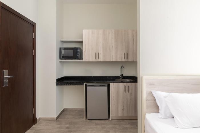 sleep inn apart hotel
