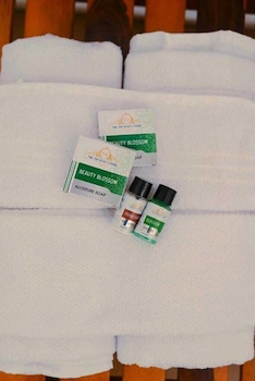 robin desert safari camp