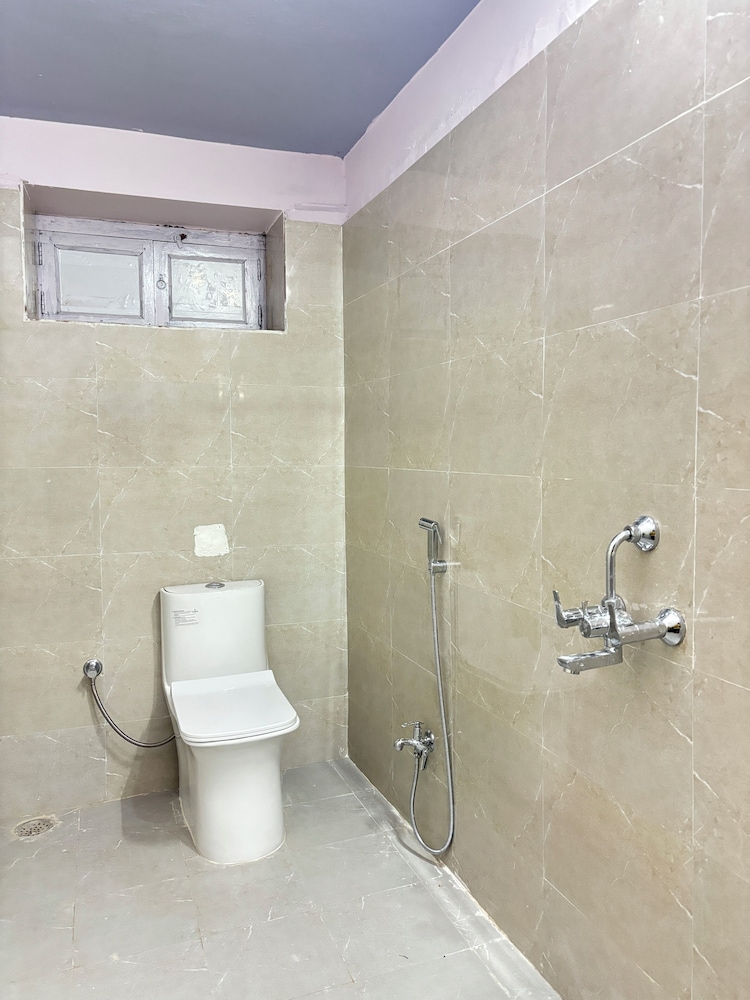 dormtales varanasi homely hostel