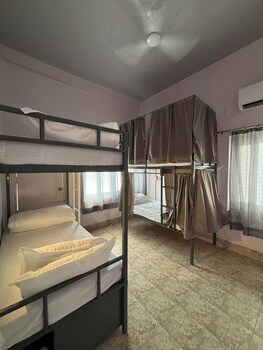 dormtales varanasi homely hostel