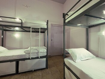 dormtales varanasi homely hostel