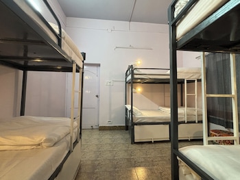 dormtales varanasi homely hostel