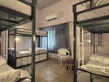 dormtales varanasi homely hostel