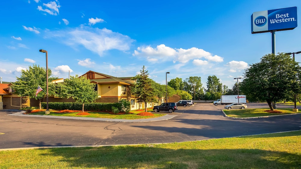 best western detroit livonia