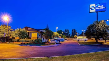 best western detroit livonia