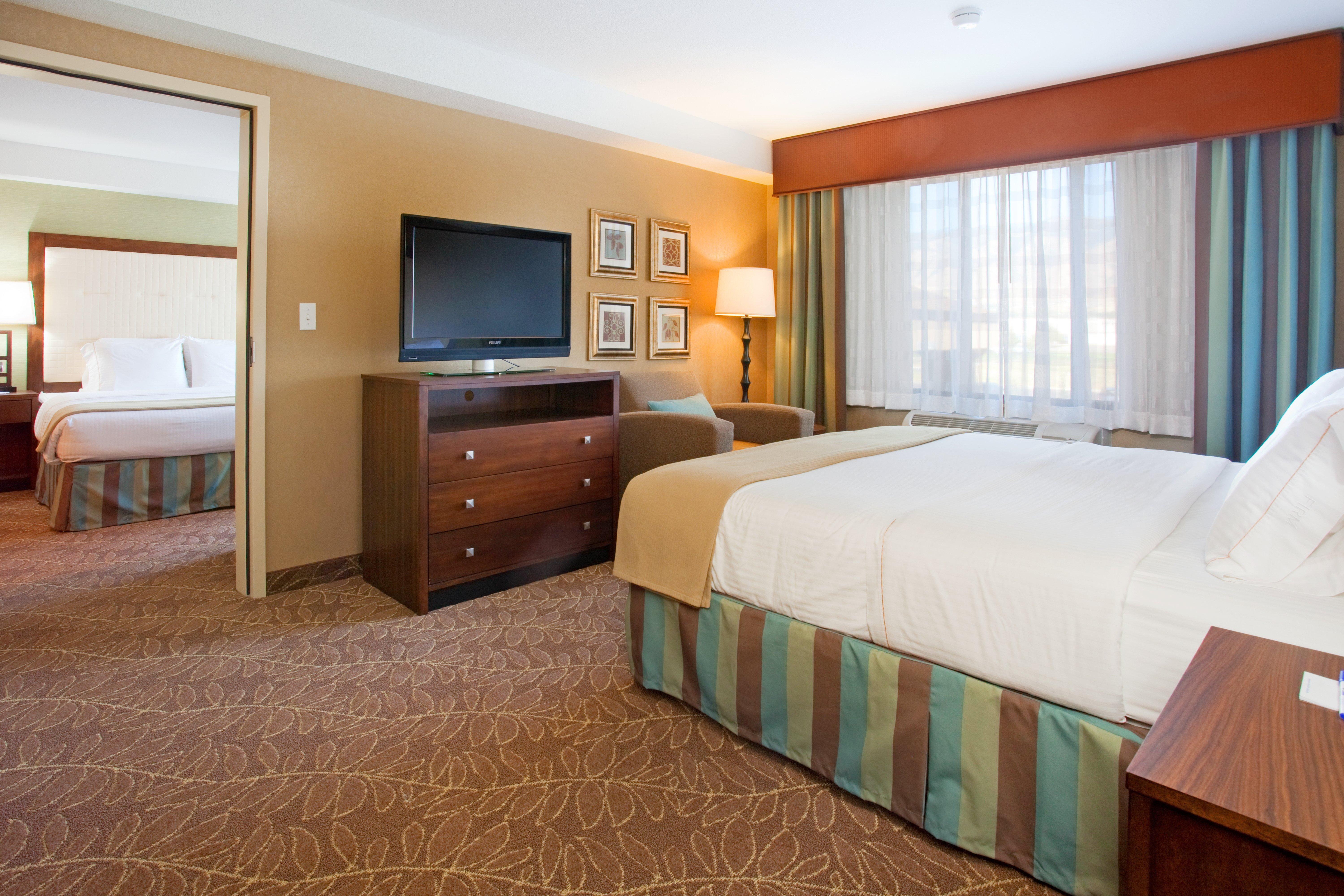 holiday inn express and suites logan by ihg