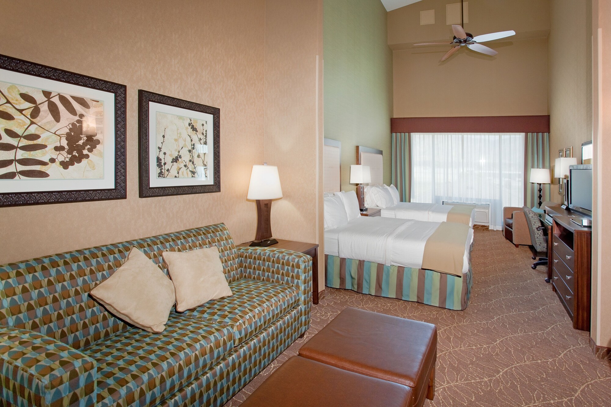 holiday inn express and suites logan by ihg