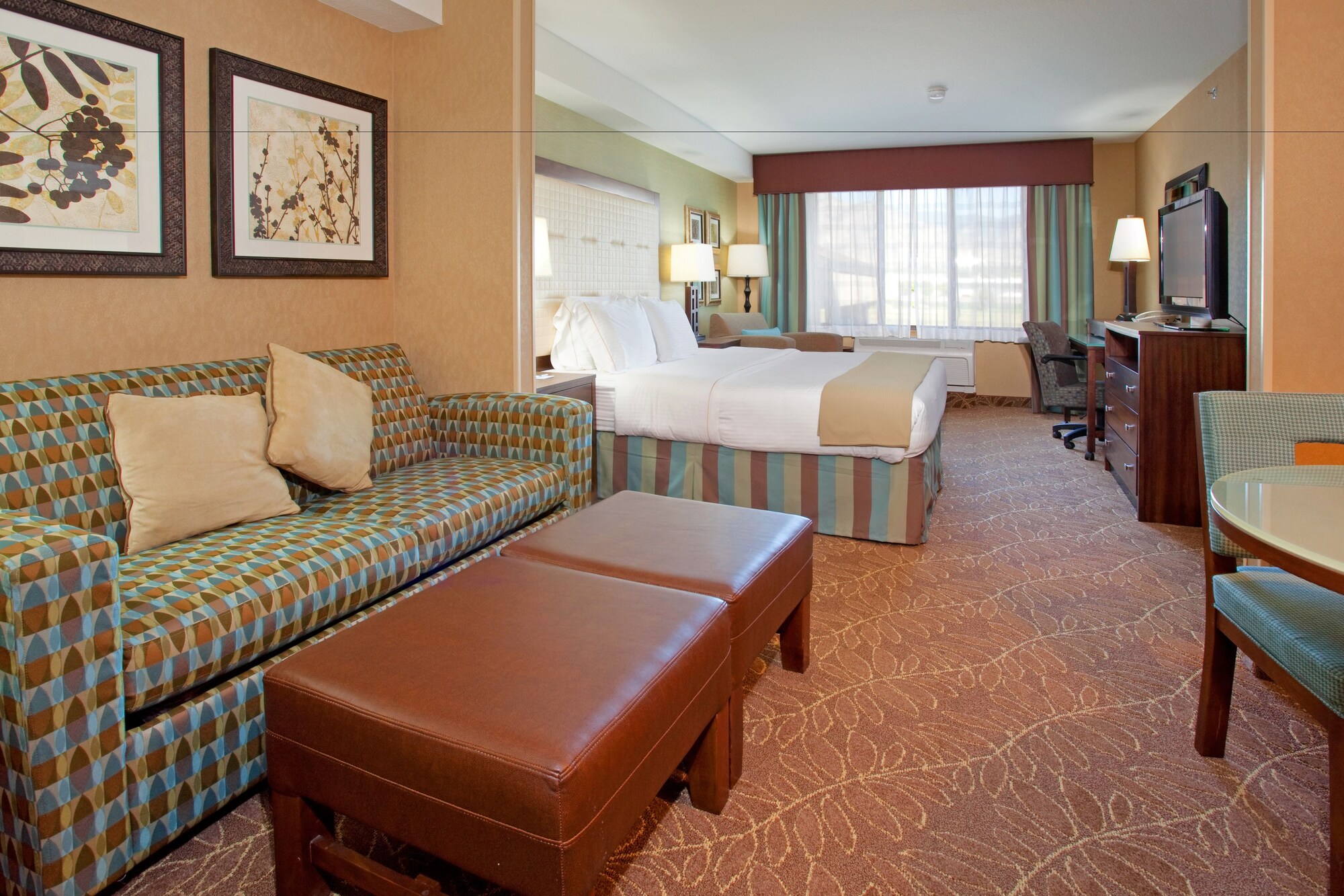 holiday inn express and suites logan by ihg