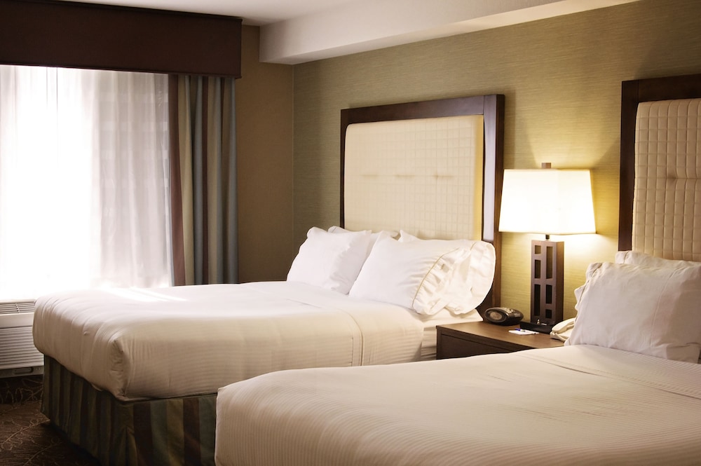 holiday inn express and suites logan by ihg