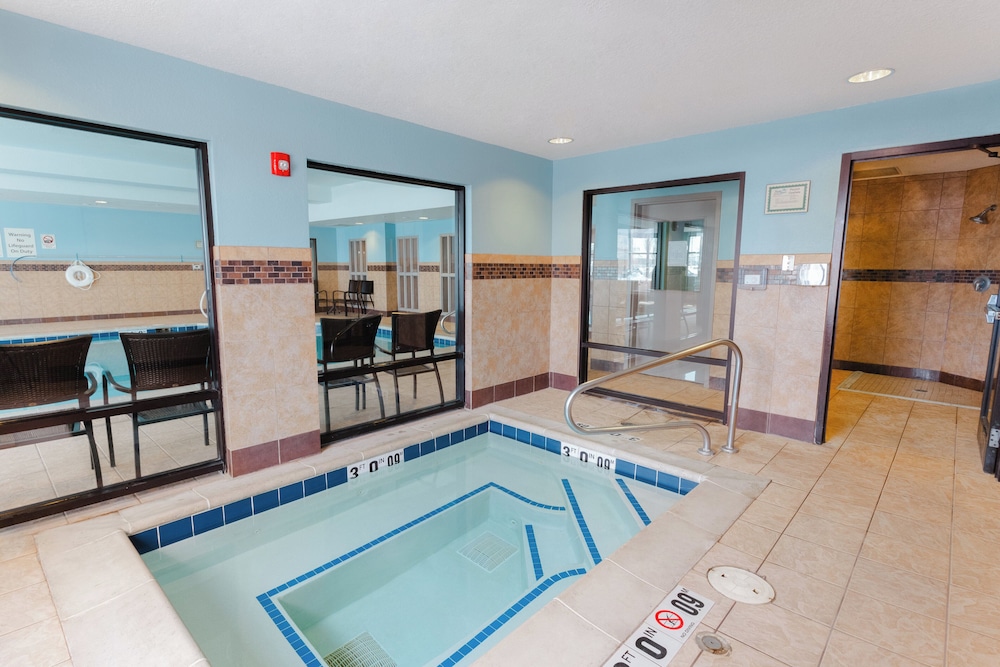 holiday inn express and suites logan by ihg