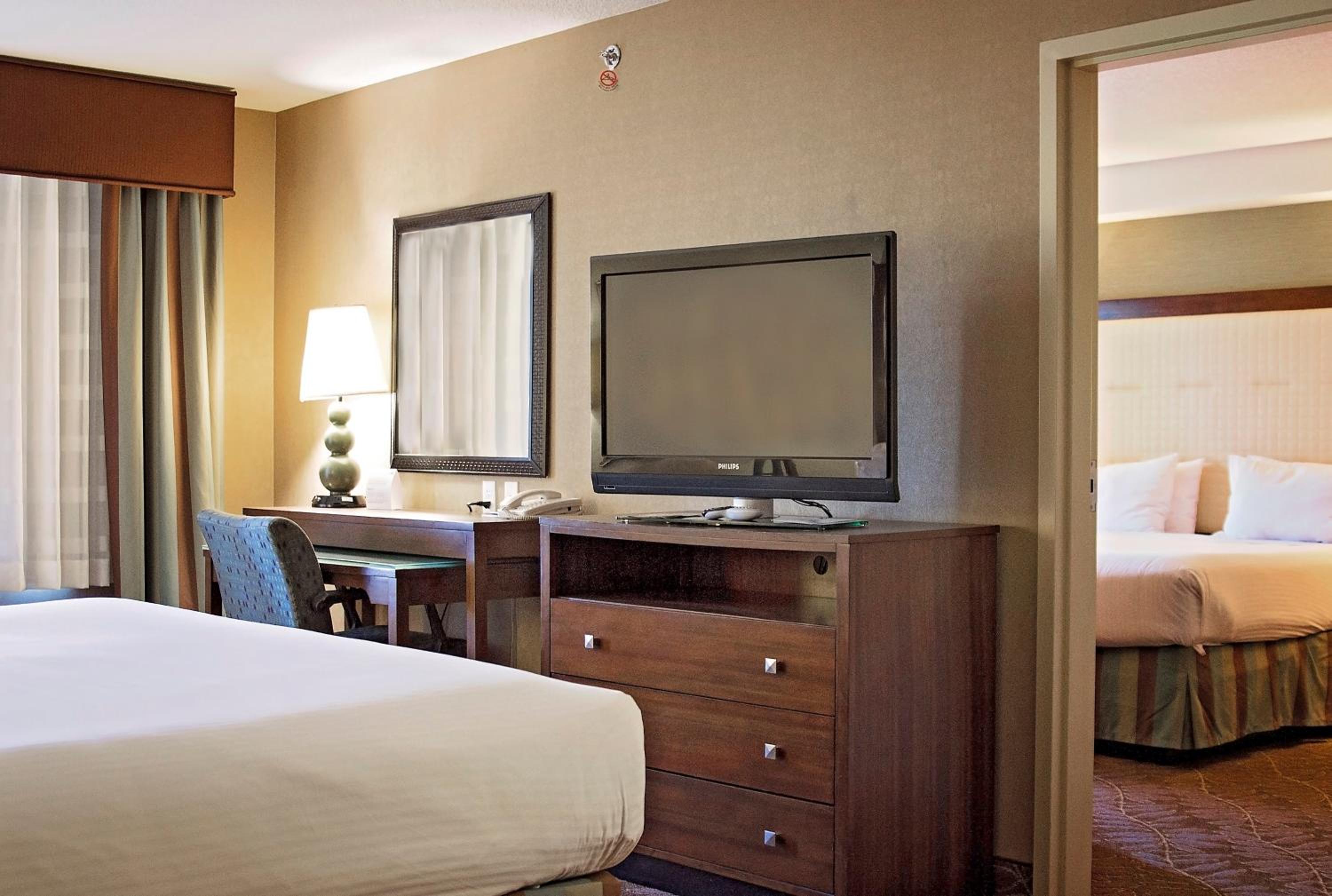 holiday inn express and suites logan by ihg