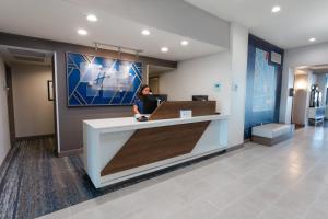 holiday inn express and suites logan by ihg