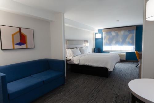 holiday inn express and suites logan by ihg