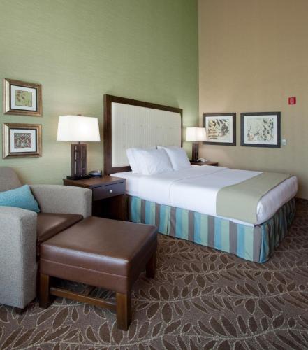 holiday inn express and suites logan by ihg
