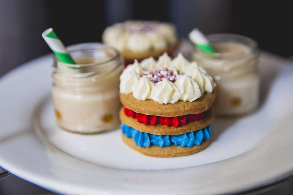 the mandeville hotel