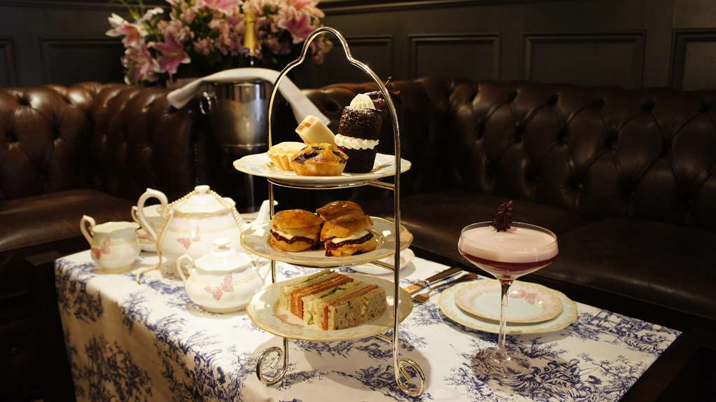 the mandeville hotel