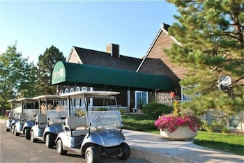 lone tree golf club and hotel