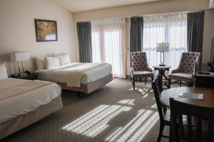 lone tree golf club and hotel