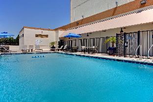 holiday inn los angeles lax airport by ihg