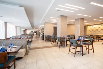 holiday inn los angeles lax airport by ihg