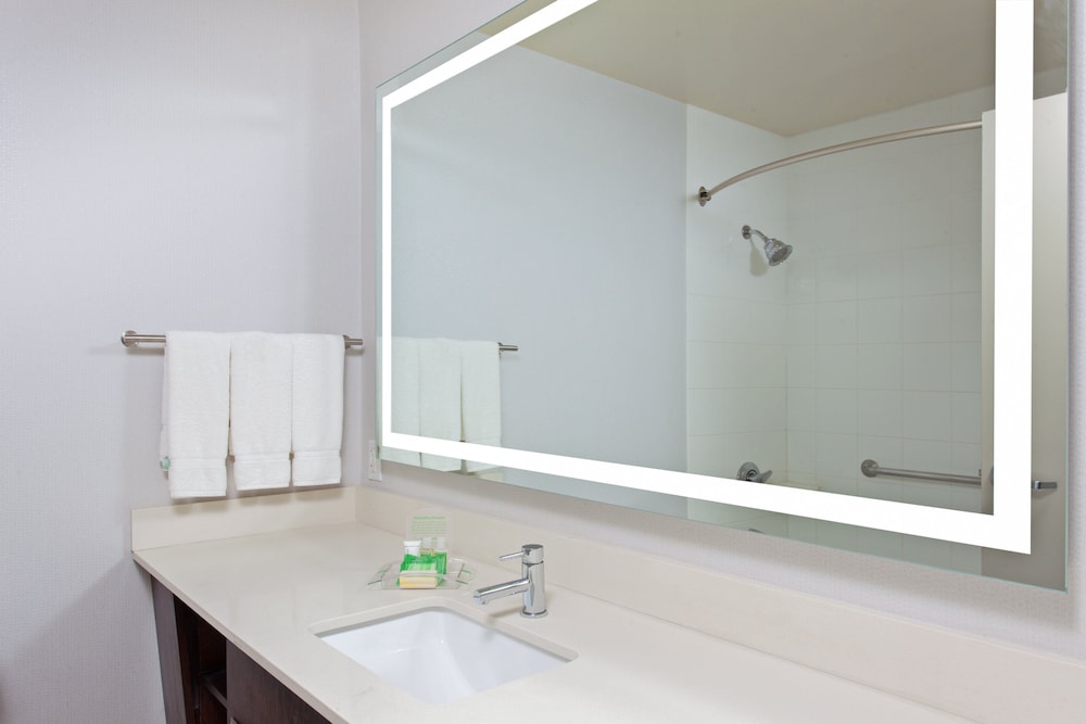 holiday inn los angeles lax airport by ihg