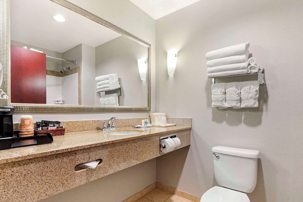comfort suites