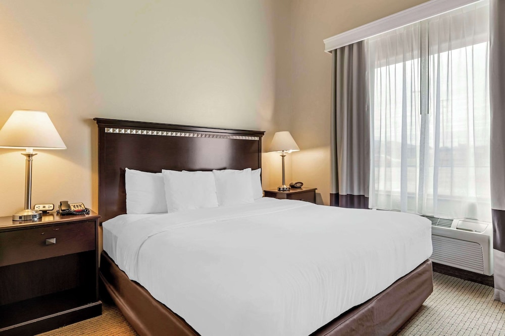 comfort suites