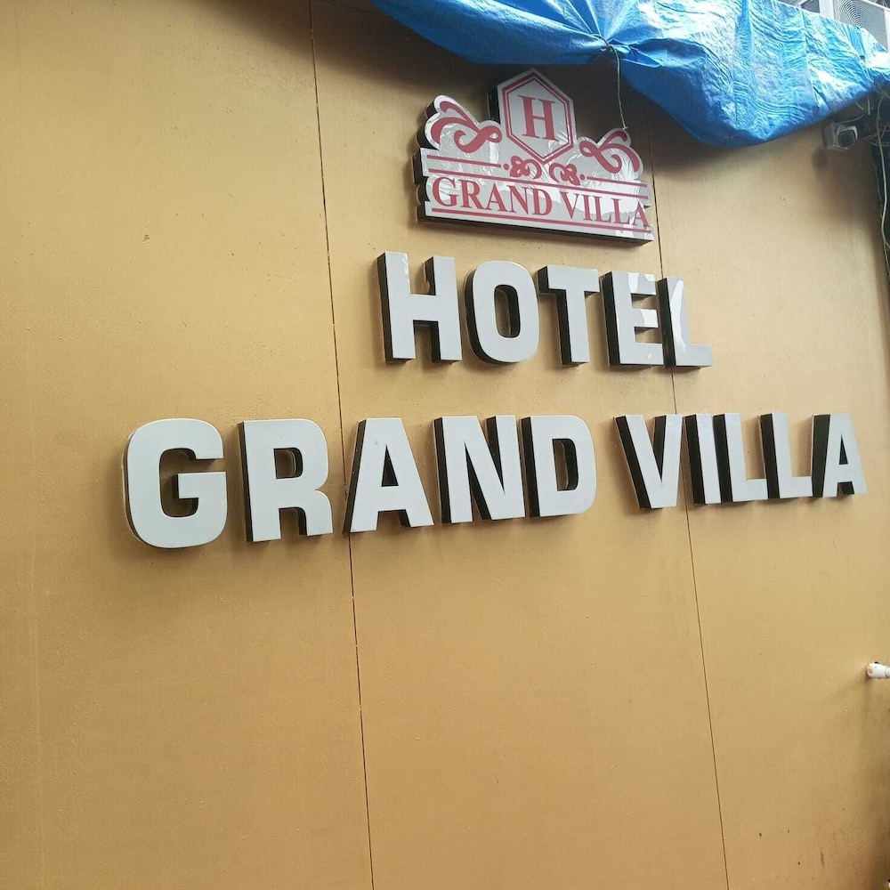 hotel grand villa