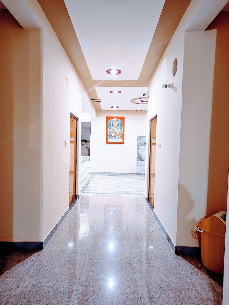 hotel shree venkatesh nilayam