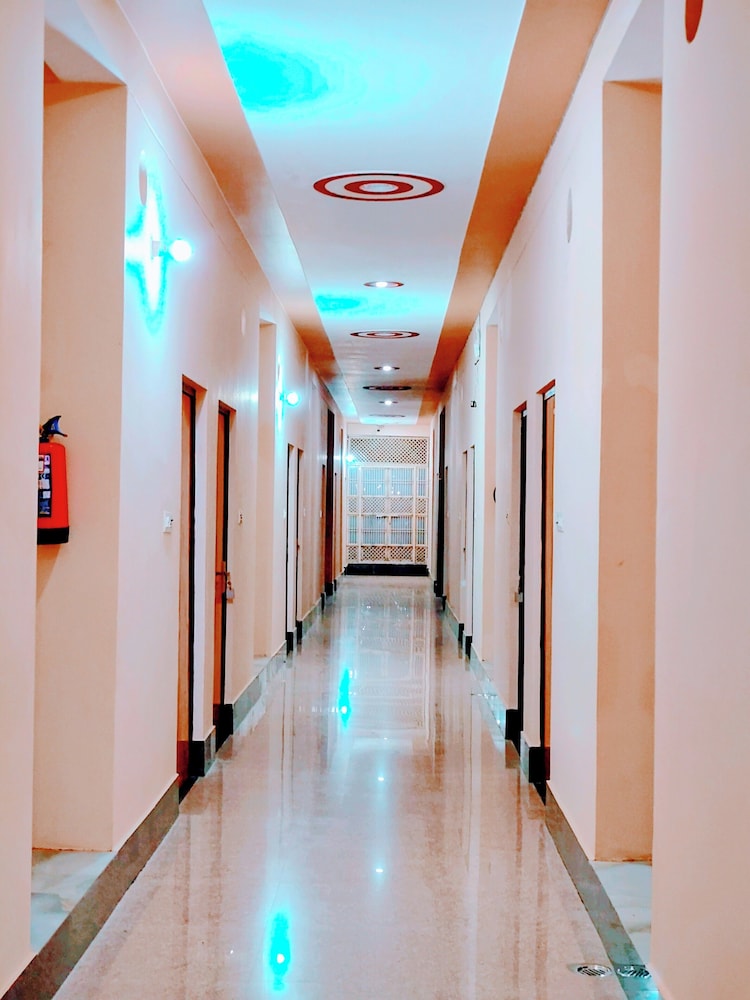 hotel shree venkatesh nilayam