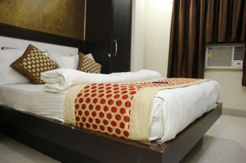 del fox hotel new delhi just a minute away from new delhi railway station and connaught place