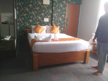 vin hotels and service apartments manyata tech park