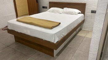 vin hotels and service apartments manyata tech park