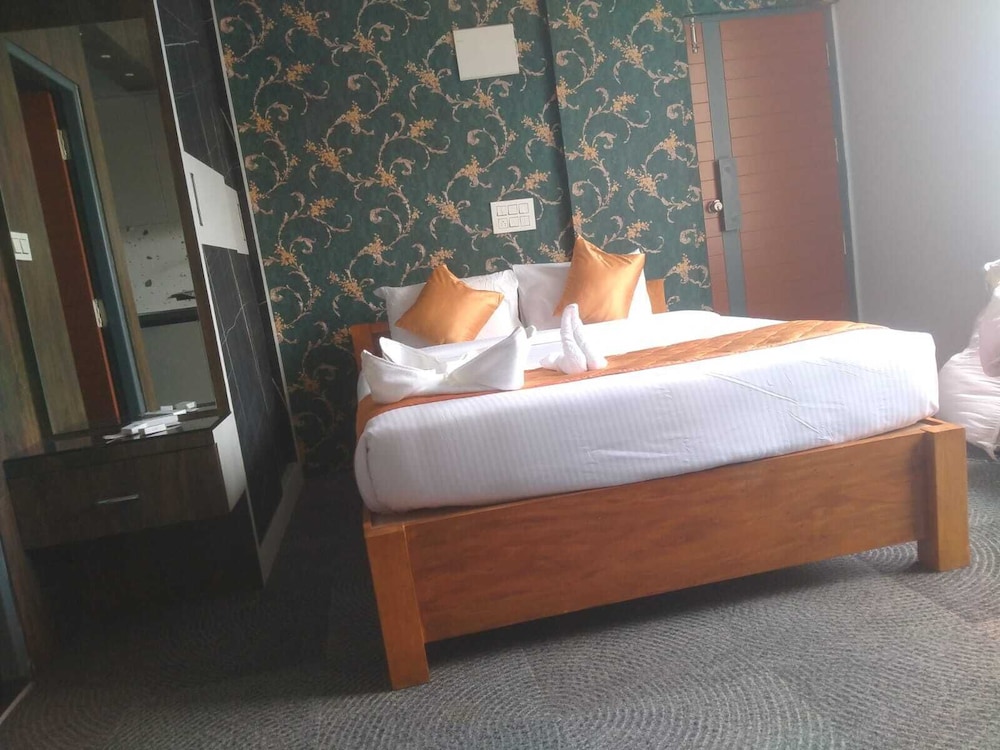 vin hotels and service apartments manyata tech park