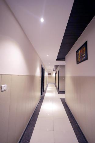 hotel bhagyaraj palace keshavpuram