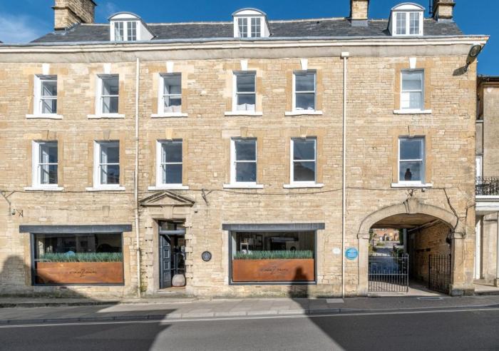 hitchmans mews 2bd in chipping norton