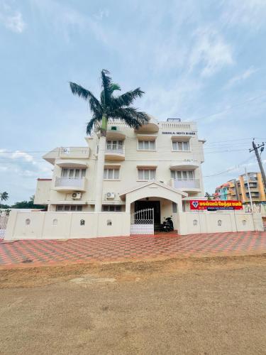 Maganlal Mehta Bhavan,,1 star