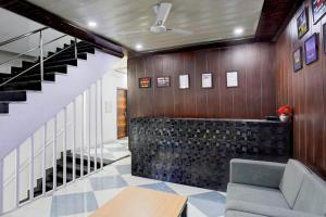 hotel downtown noida sector 15