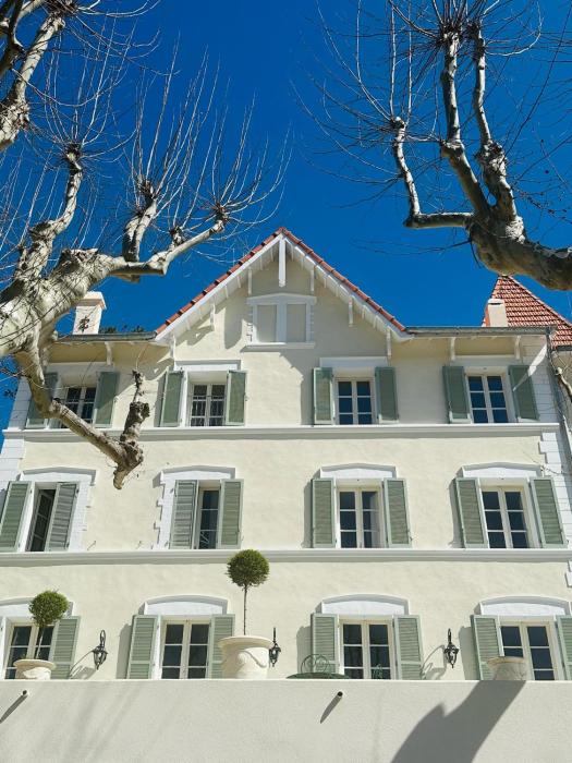 chateau pimo