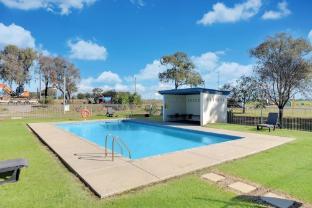 city lights holiday park
